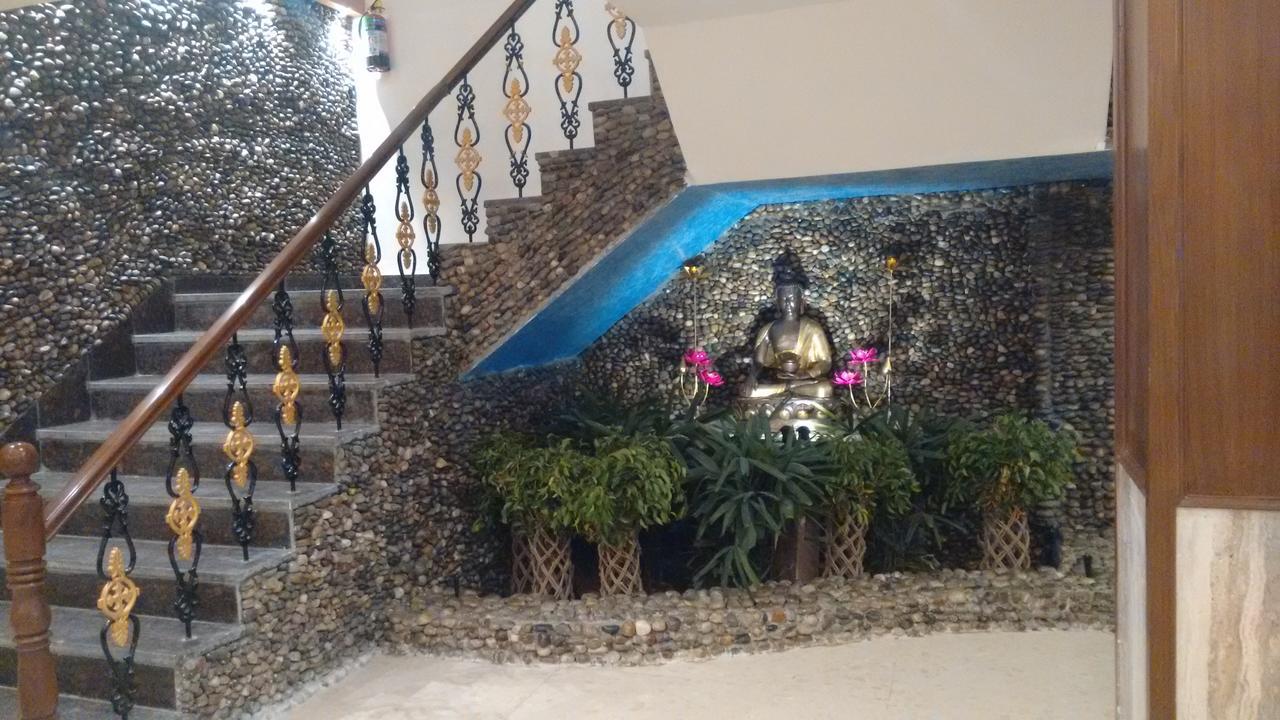 Hotel Rs Sarovar Portico Palampur