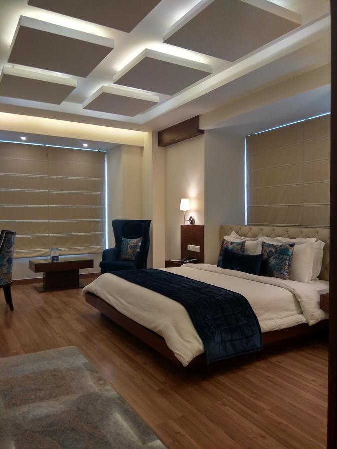 Hotel Rs Sarovar Portico