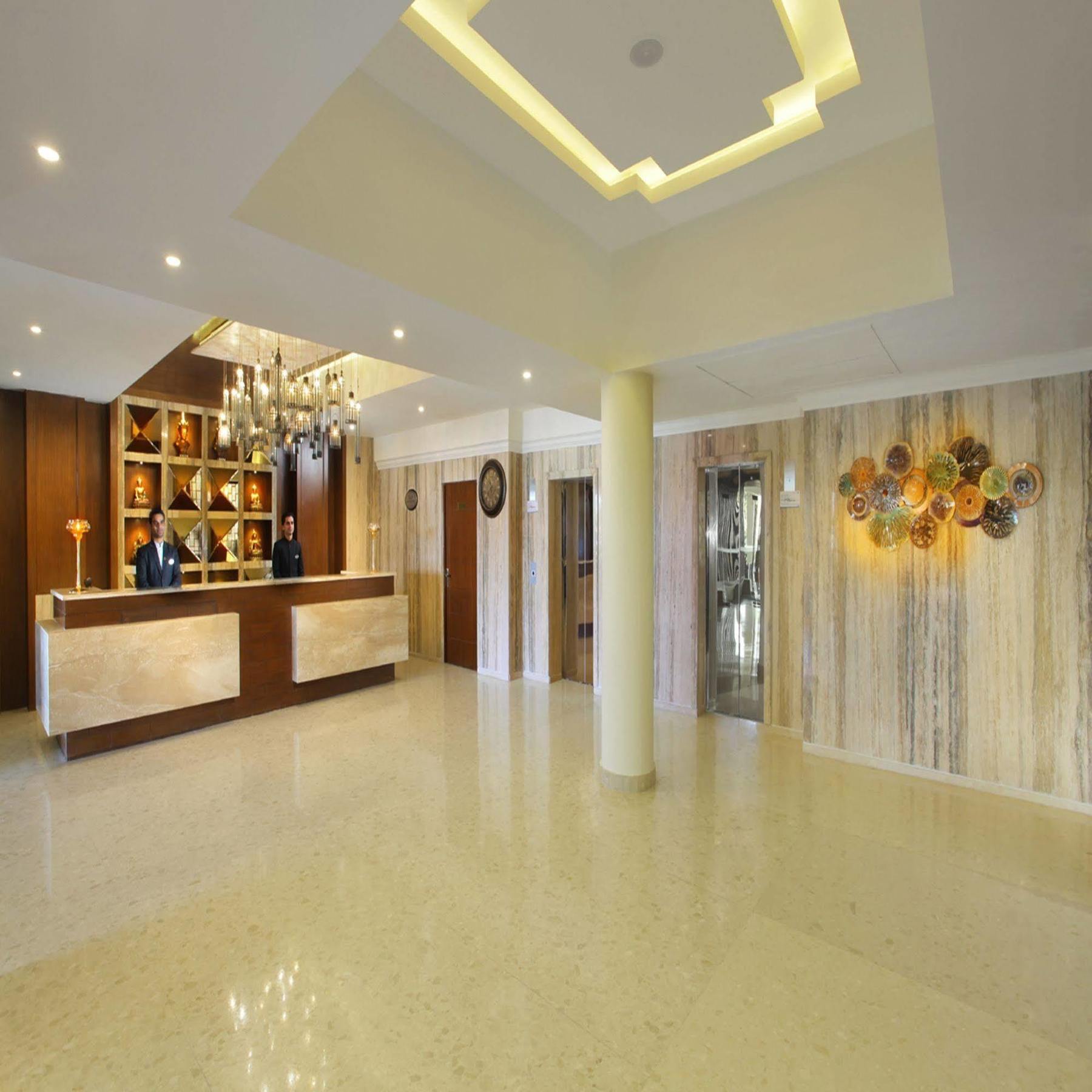 Rs Sarovar Portico Hotel